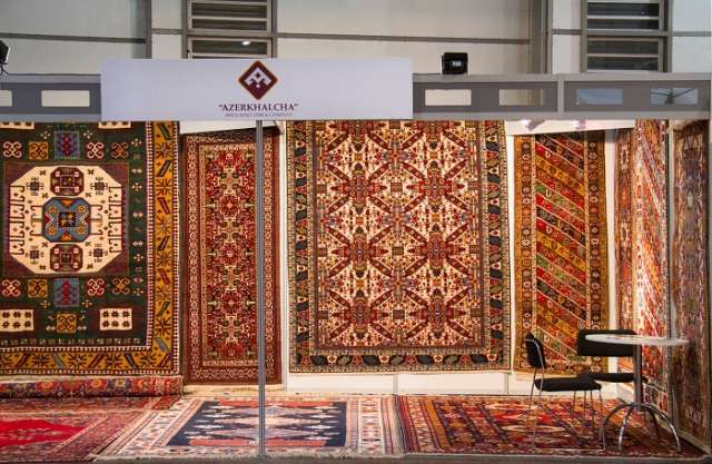 Azerbaijani carpets demonstrated at DOMOTEX International exhibition in Germany